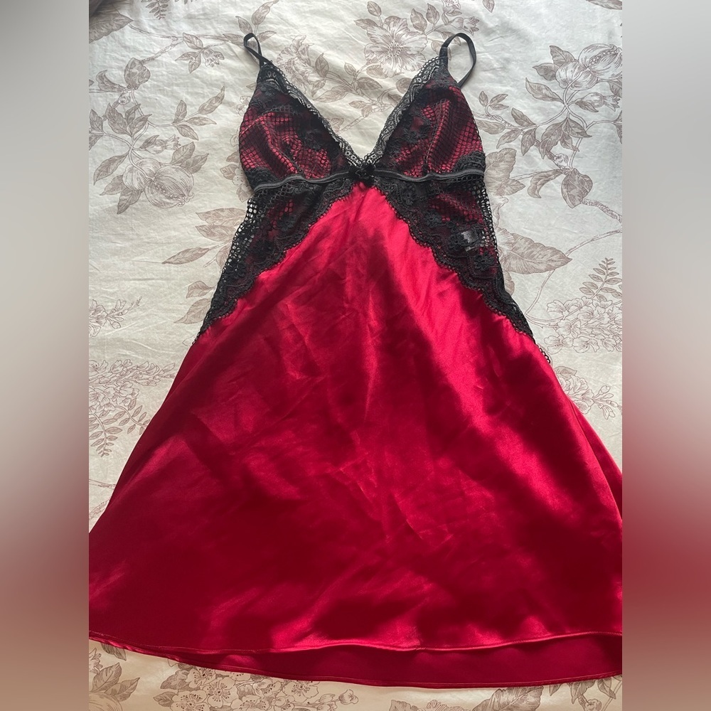 Linea Donatella Y2K Red Black Lace Babydoll‎ Slip Dress Whimsigoth Vamp Witchy